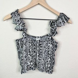 Kiwi and Punch Women's Black White Crop Tank Top Size Medium Geometric Aztec